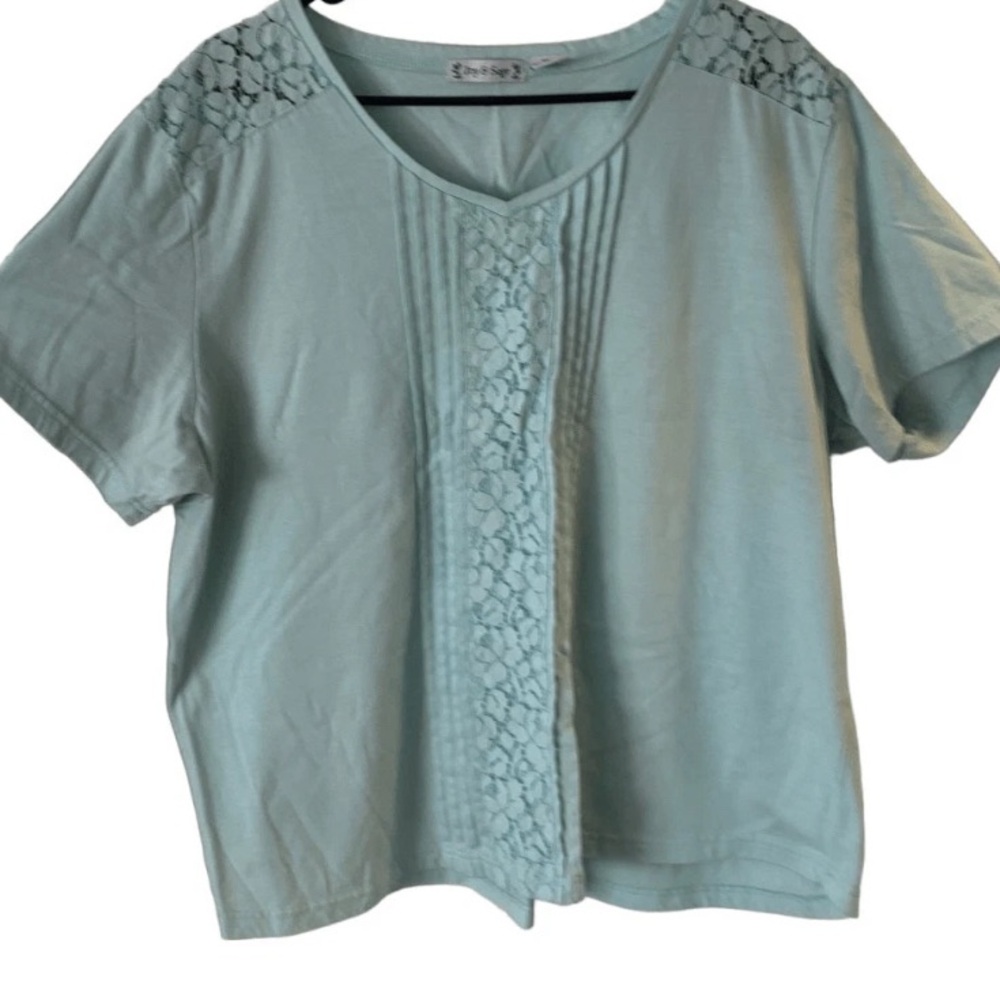 Pre Owned Women’s Ivy & Sage Shirt Top Lace Sz XXL Classic Casual Comfort Style